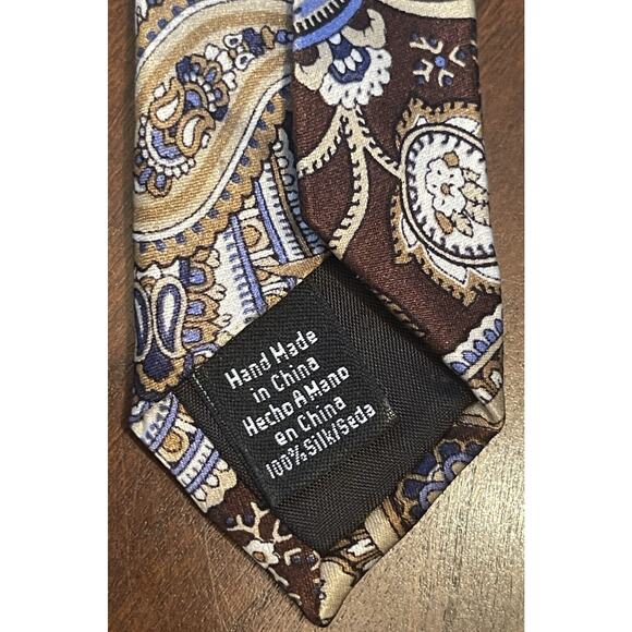 Croft & Barrow Blue Brown Hand Made 100% Silk Men’s Neck Tie Made In China - Picture 7 of 9
